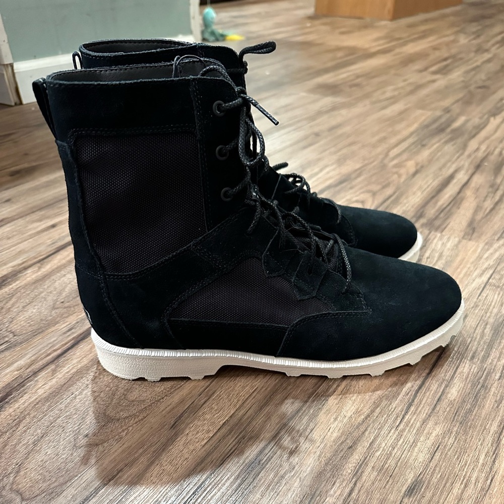 NEW Mens Sorel Caribou Boots - Picture 7 of 16